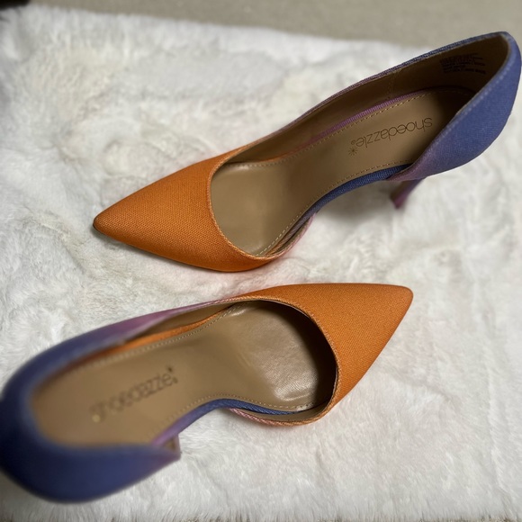 Women’s Shoe Ombré Heel - Picture 2 of 3